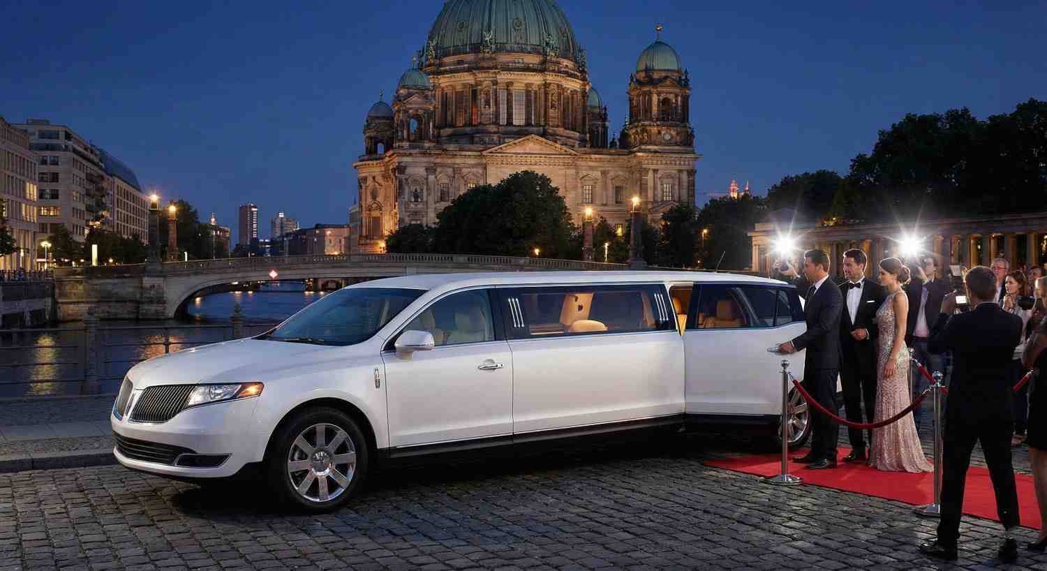 VIP Limousine Hire in Berlin: Travel Like a Celebrity